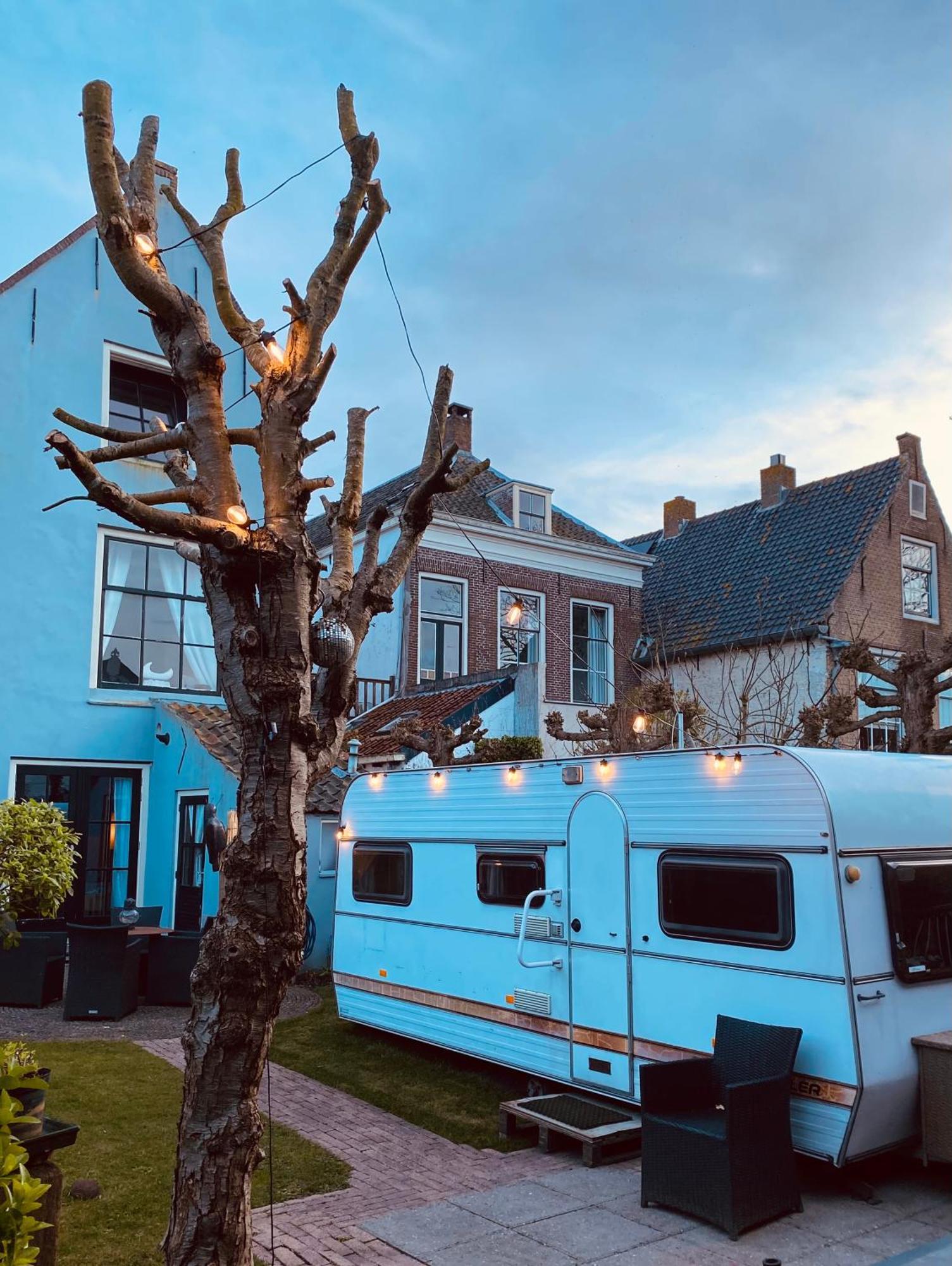 Caravan Stadstuin Goedereede Let Op De Badkamer Moet Met Andere Gasten Gedeeld Worden Dış mekan fotoğraf